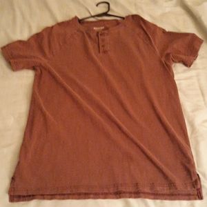 T shirt with buttons